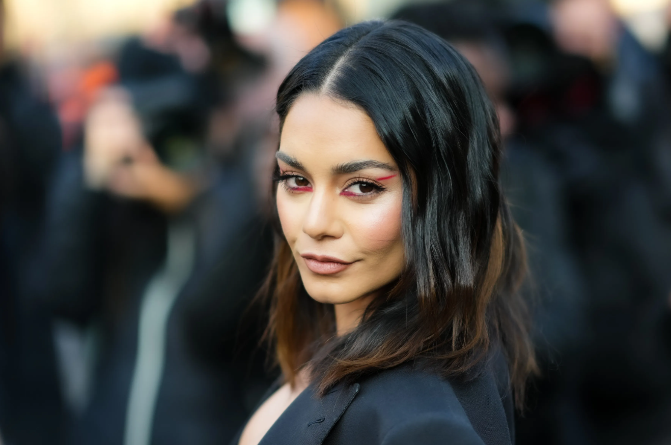 Vanessa Hudgens Net Worth KahawaTungu