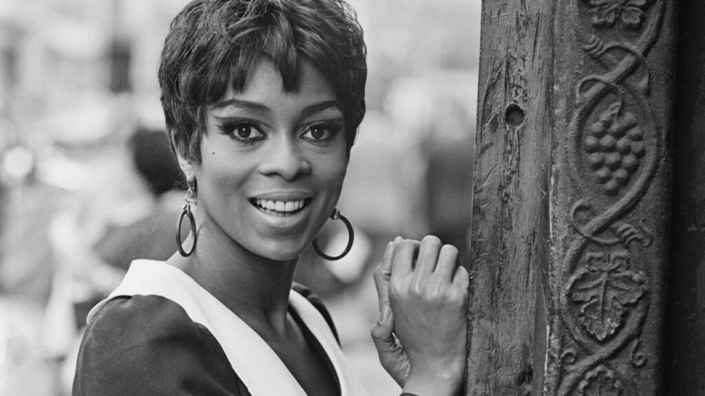 Lola Falana