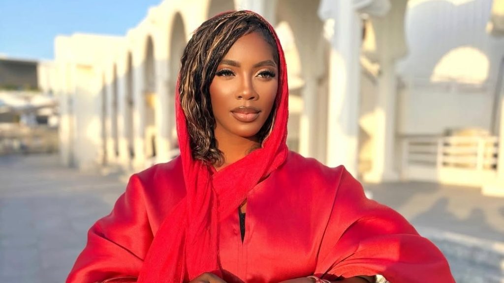 Tiwa Savage Siblings: Meet Wale Savage and Shola Savage