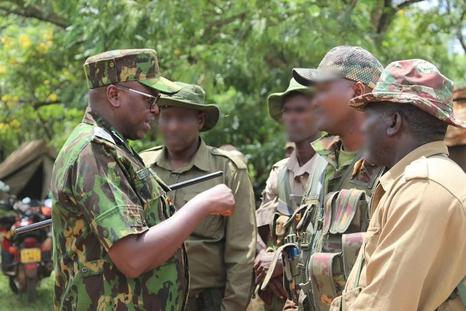 Police boss Lagat tours Upper Eastern amid ongoing operations on gangs