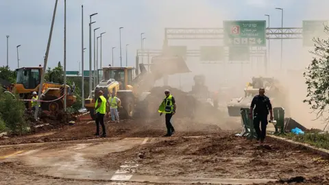 Houthi missile hits near Israel’s main airport Houthi missile hits near Israel's main airport