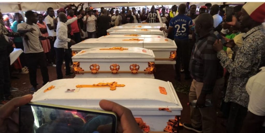 Emotions high as 9 family members killed in Siaya arson attack are laid to rest in mass grave