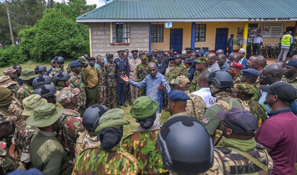 Interior Cabinet Secretary Kipchumba Murkomen with operation Jangile officers 