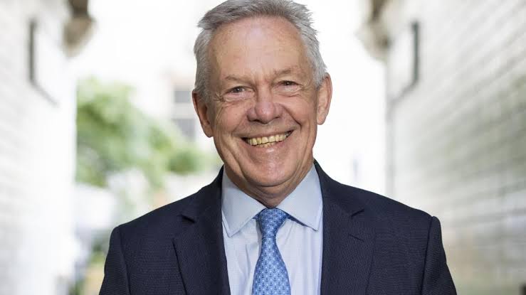 Mercenary and coup plotter Simon Mann dies