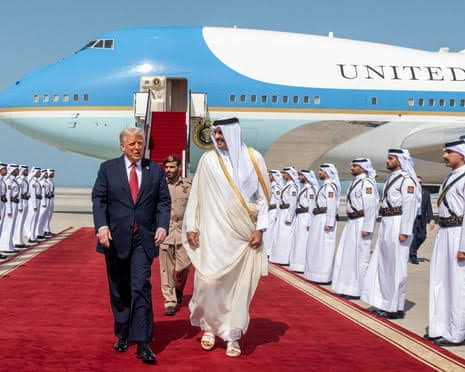 Trump’s critics and supporters unite against Qatar plane deal