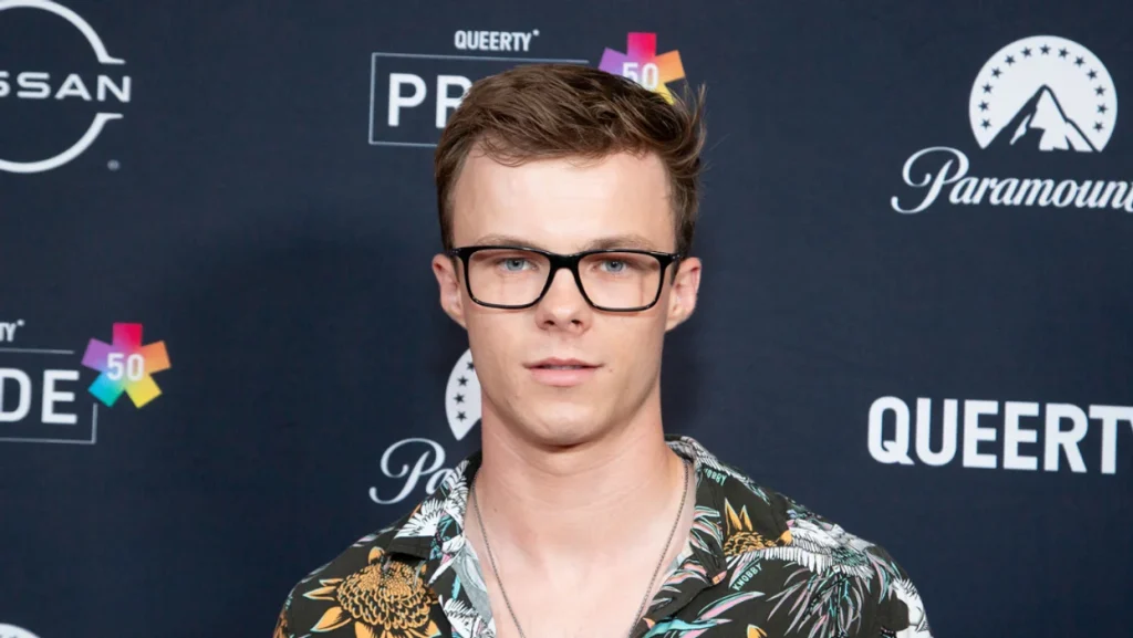 Nicholas Hamilton Siblings: Meet the Hamilton Siblings Squad