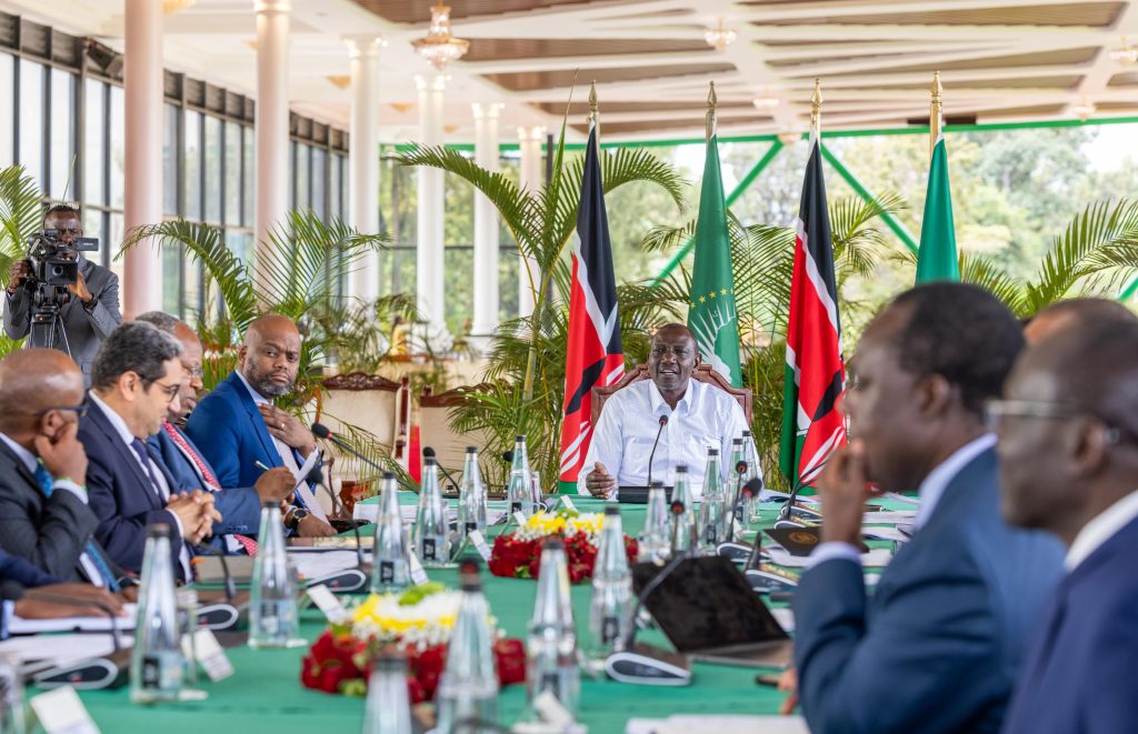 Ruto tells African banks to focus on green industrialization