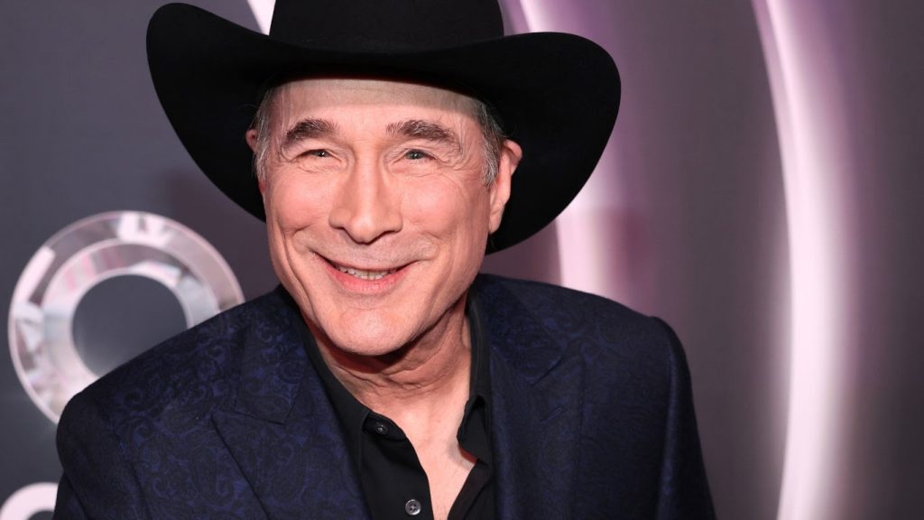 Clint Black Siblings: All About Mark, Kevin and Brian Black