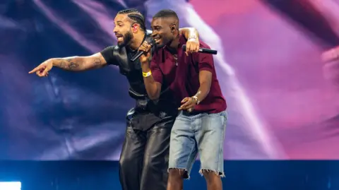 Drake and Central Cee drop new track after Wireless tease mDrake and Central Cee drop new track after Wireless tease