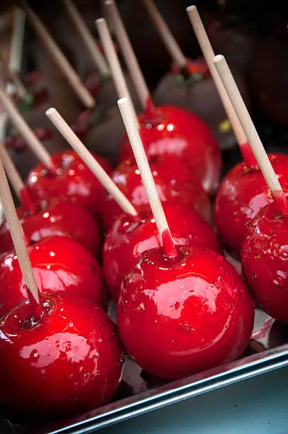 How To Make Toffee Apple Syrup How To Make Toffee Apple Syrup