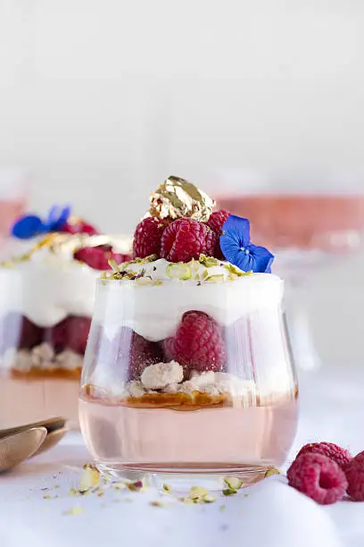 How To Make Trifle Pudding How To Make Trifle Pudding