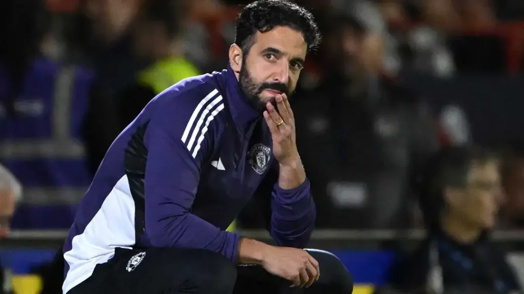 Amorim Apologises To Manchester United Fans After Carabao Cup Exit Amorim Apologises To Manchester United Fans After Carabao Cup Exit