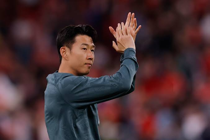 Spurs captain Son says he is leaving the club