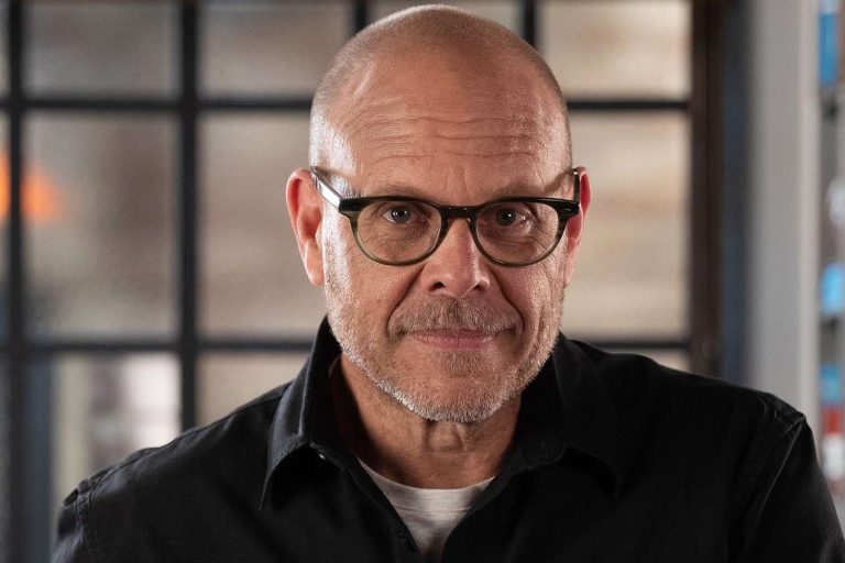 Alton Brown Net Worth Kahawatungu