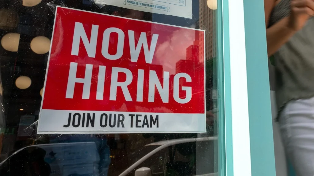 US created 911,000 fewer jobs than thought in year to March