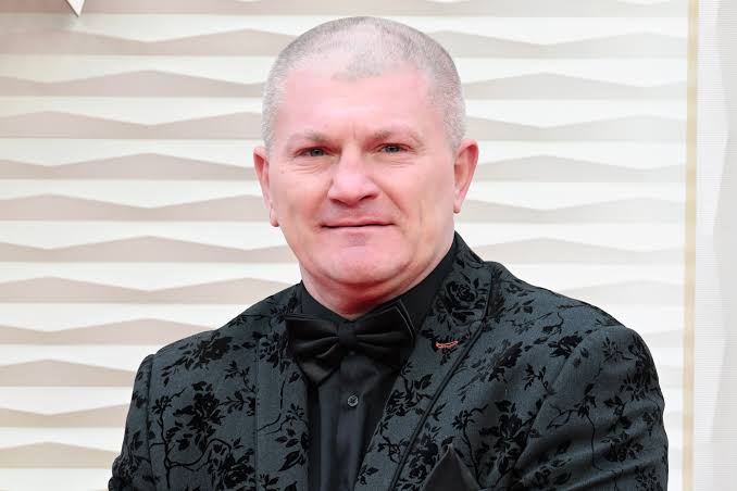 Former world champion Hatton dies aged 46