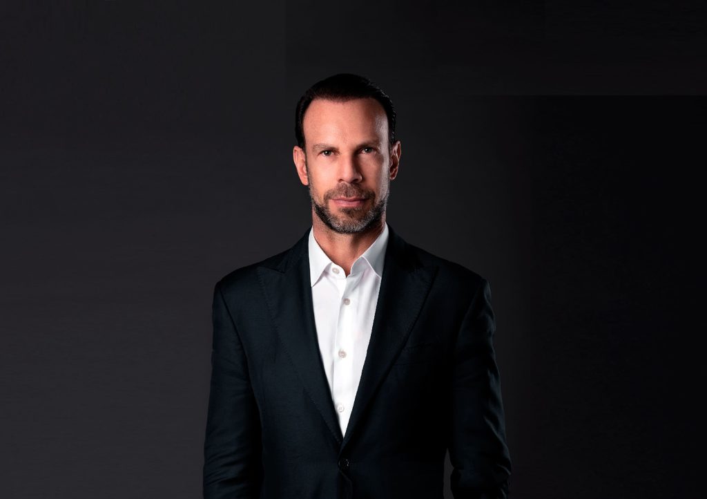 How Luis Roberto Alves Increased His Net Worth Luis Roberto Alves Net Worth