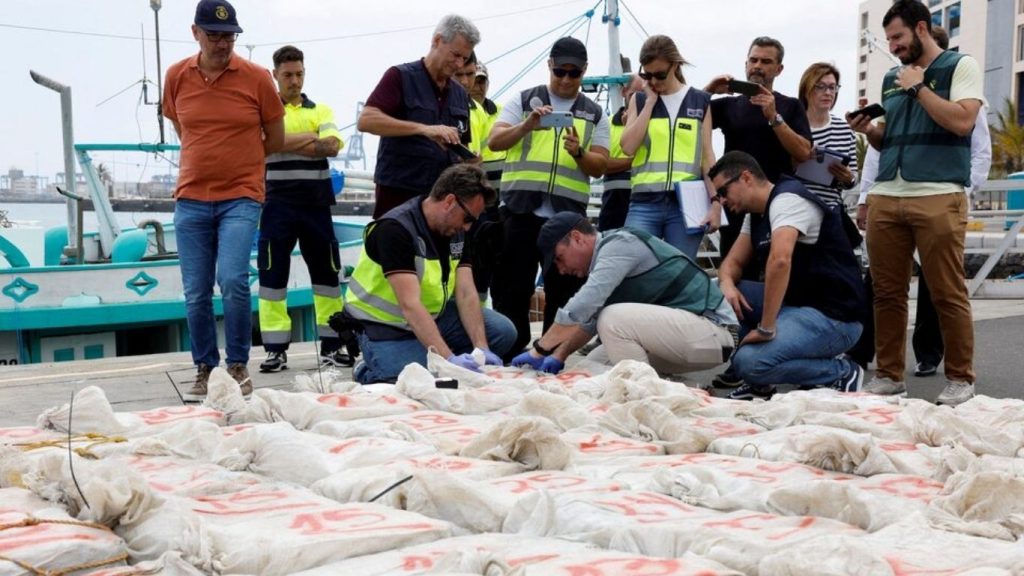 Spain seizes 6.5 tonnes of cocaine on boat off Canary Islands