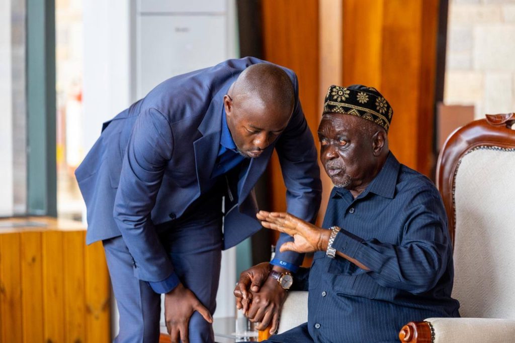 ‘He Was a Good Cook and Always Number One in Class,’ Senator Oburu Odinga Remembers His Brother Raila Odinga