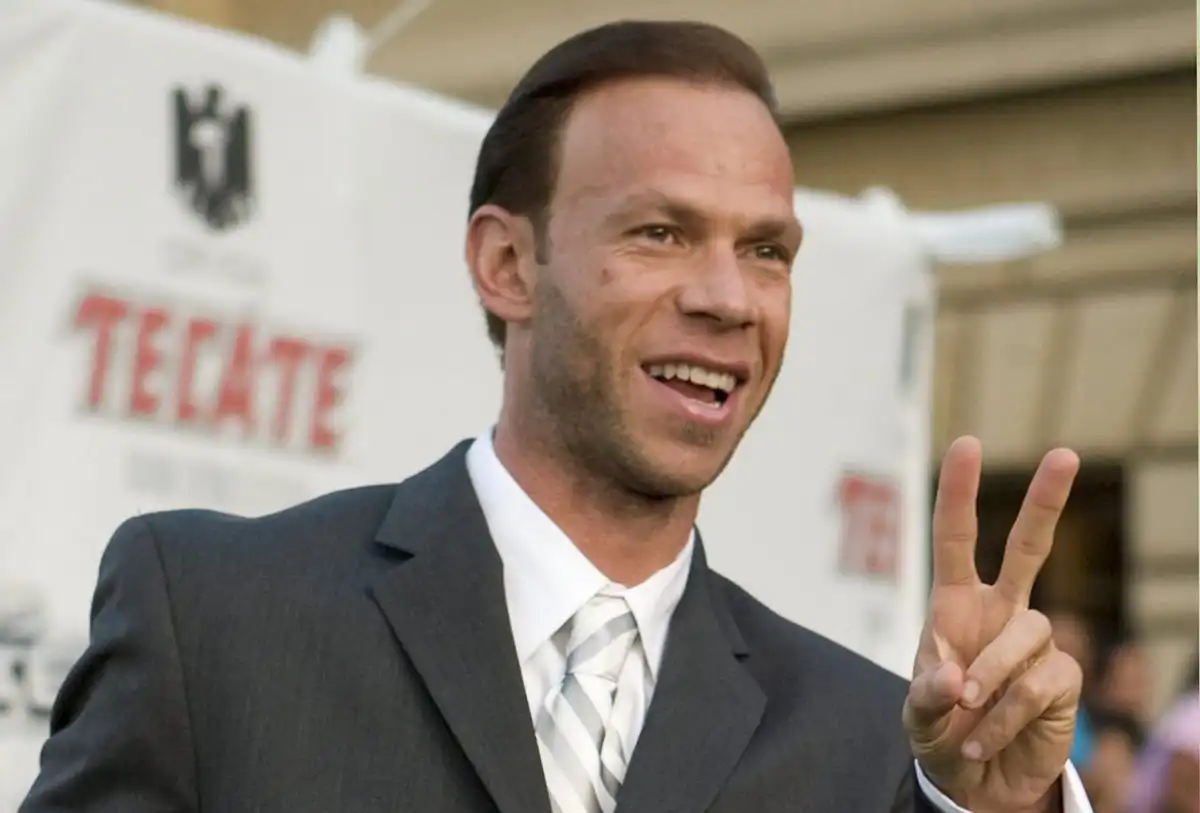 Luis Roberto Alves Net Worth