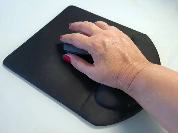 How To Clean A Mouse Pad How To Clean A Mouse Pad