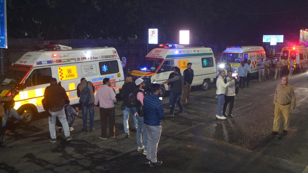 Car blast kills at least 10 people near Red Fort in India’s Delhi