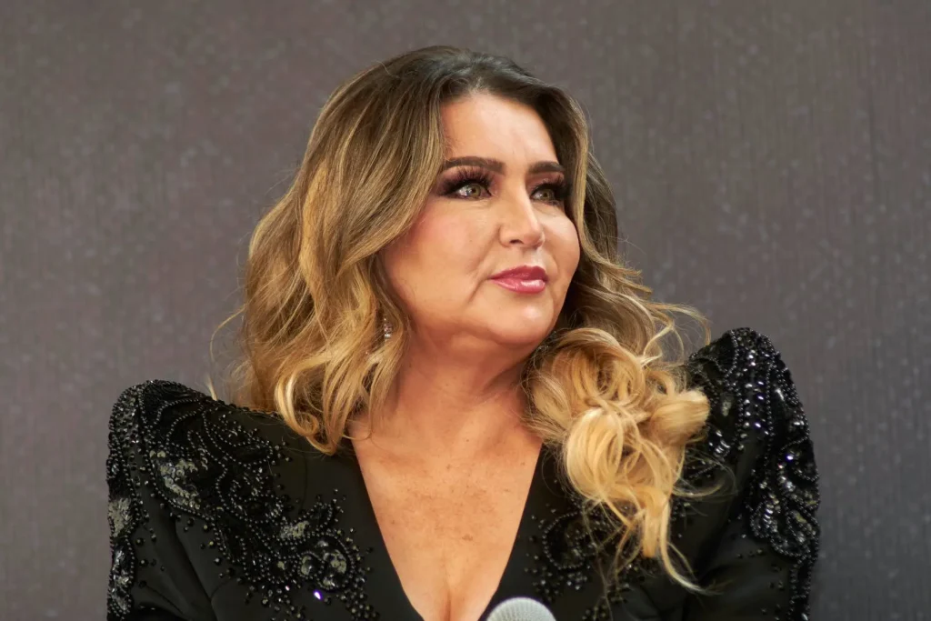 Alicia Villarreal Net Worth