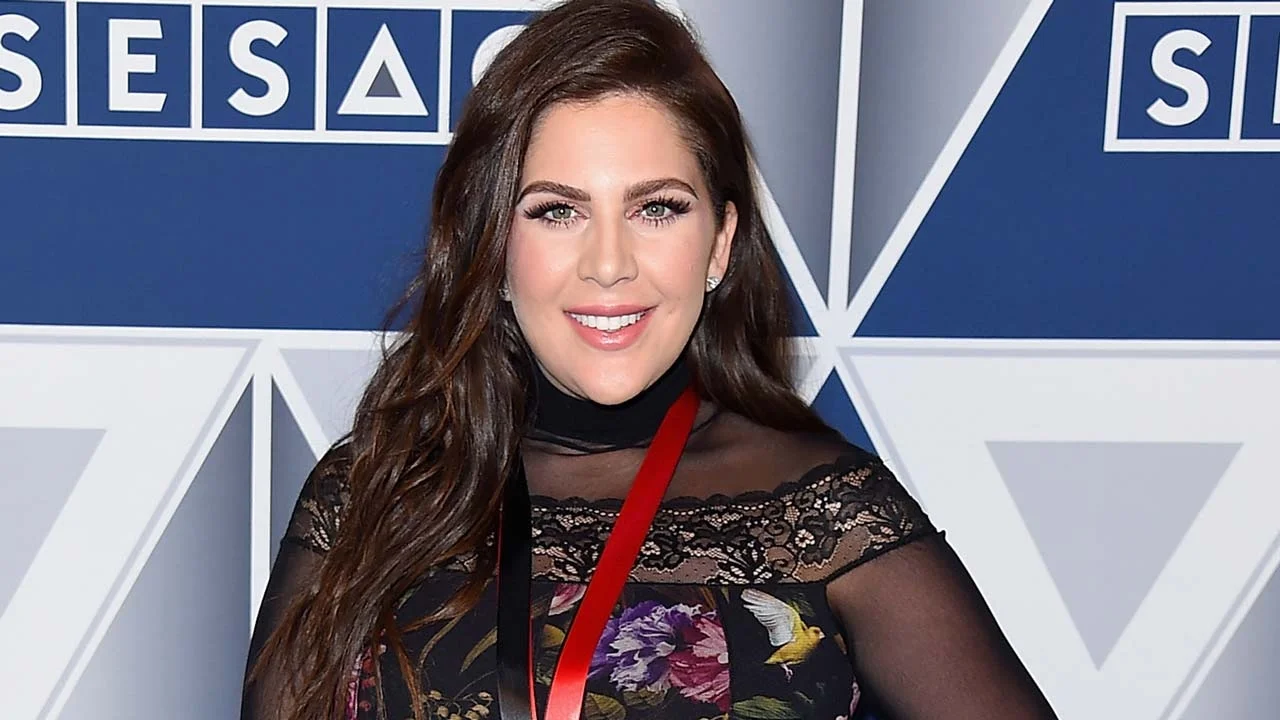 Hillary Scott Net Worth