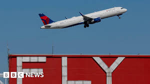 US lifts restrictions on flights in time for Thanksgiving travel US lifts restrictions on flights in time for Thanksgiving travel