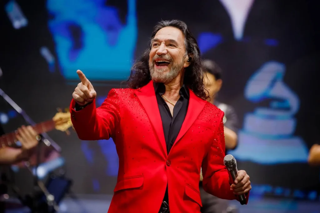 How Marco Antonio Solís Increased His Net Worth Marco Antonio Solís Net Worth