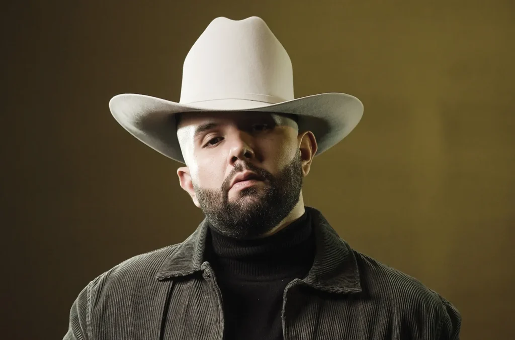 How Carín León Increased Net Worth Carín León Net Worth