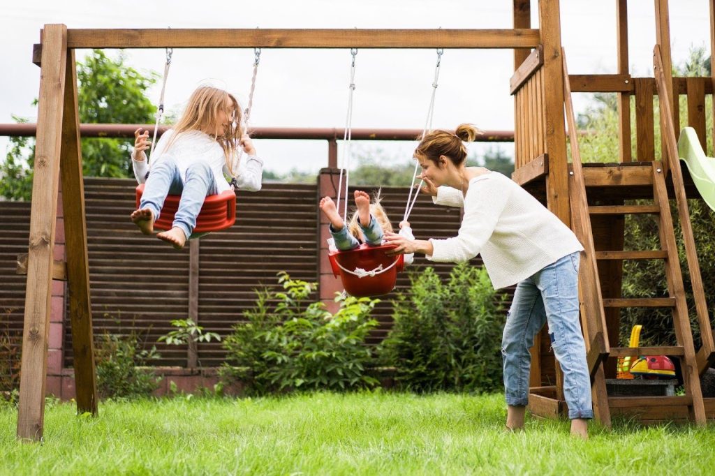 How To Build A Smart Outdoor Play Space At Home: Tech, Safety & Setup Tips How To Build A Smart Outdoor Play Space At Home