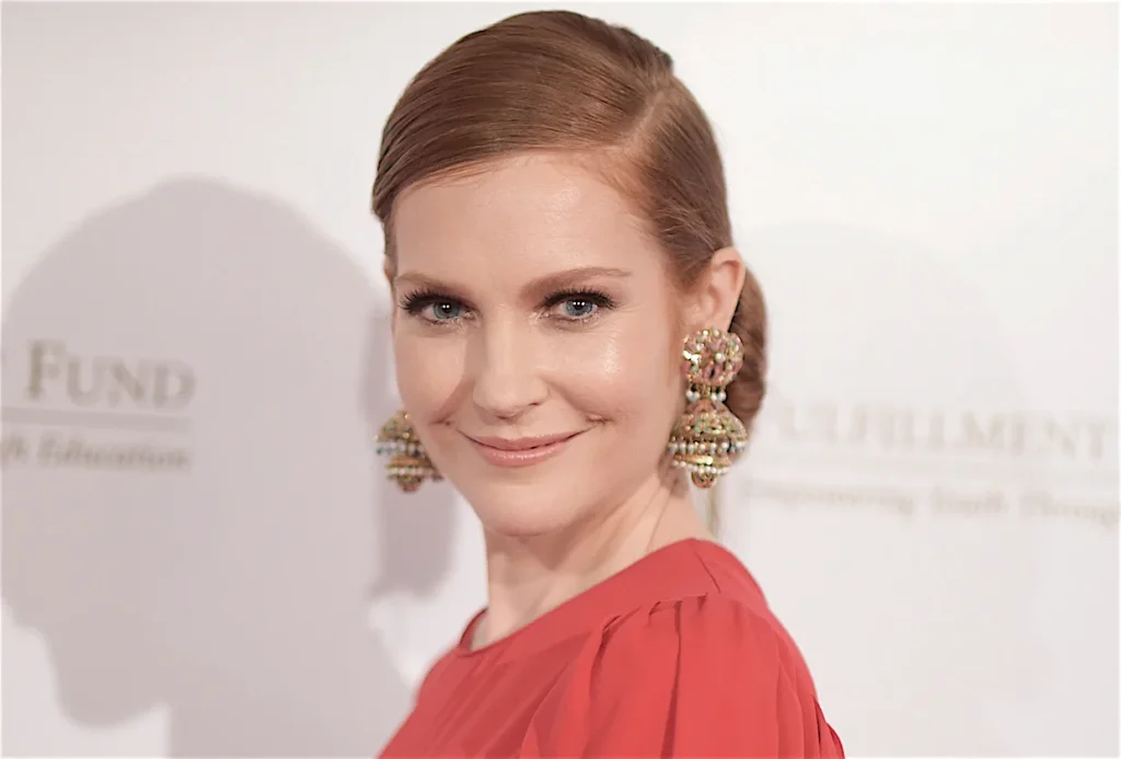 Darby Stanchfield Net Worth Darby Stanchfield Net Worth