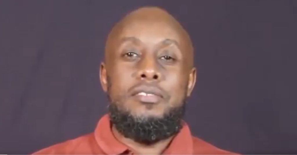 Al-Shabaab Releases Video of Kenyan UN Worker Pleading for Help Al-Shabaab Releases Video of Kenyan UN Worker Pleading for Help
