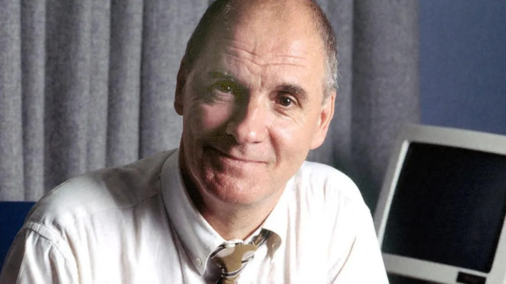 LBC and BBC radio host Brian Hayes dies aged 87 LBC and BBC radio host Brian Hayes dies aged 87