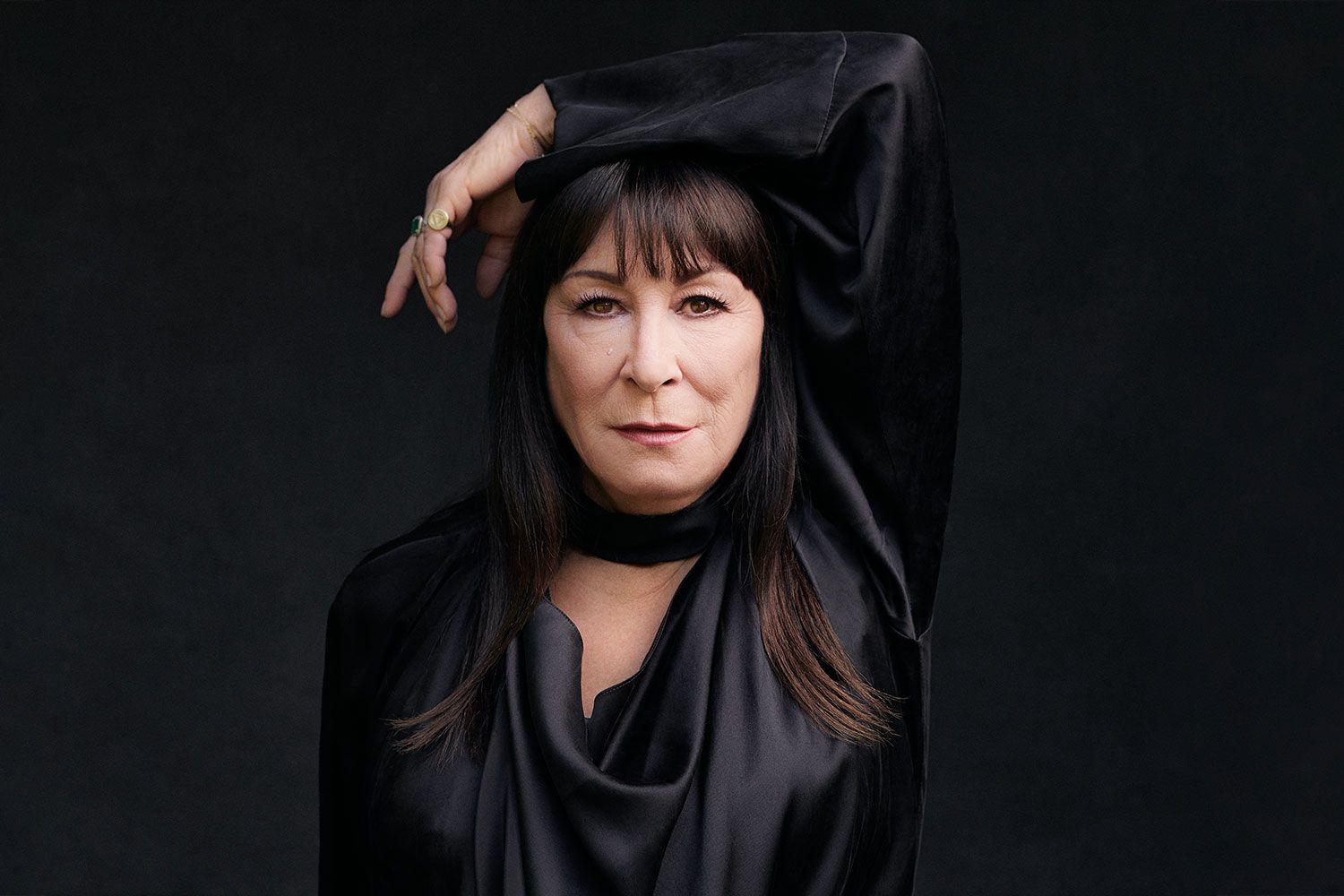 Anjelica Huston Net Worth