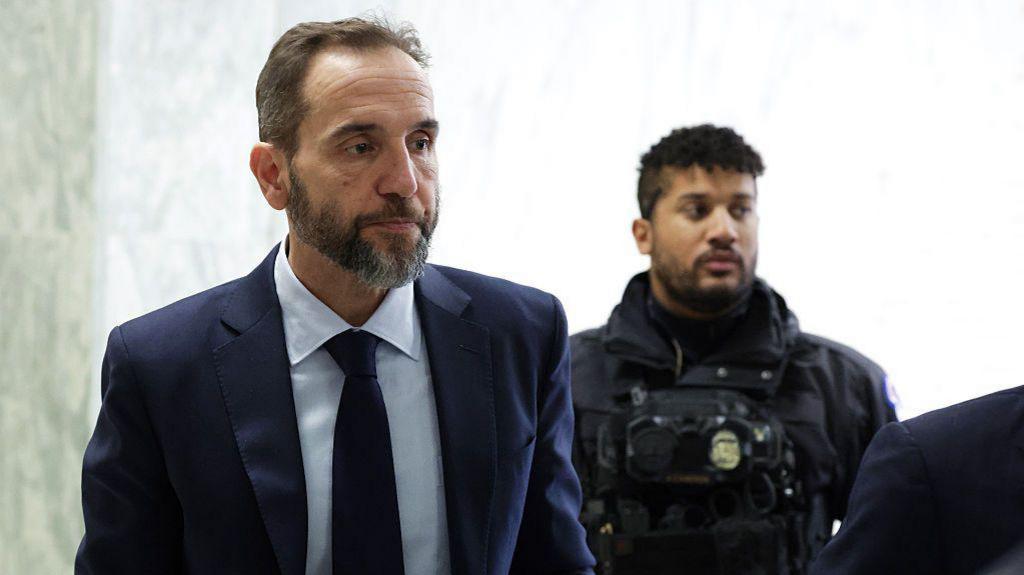 Jack Smith defends Trump prosecutions in testimony to Congress Jack Smith defends Trump prosecutions in testimony to Congress