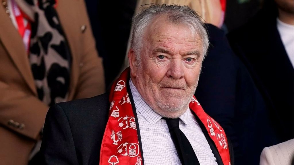 'Picasso' of football Robertson dies aged 72