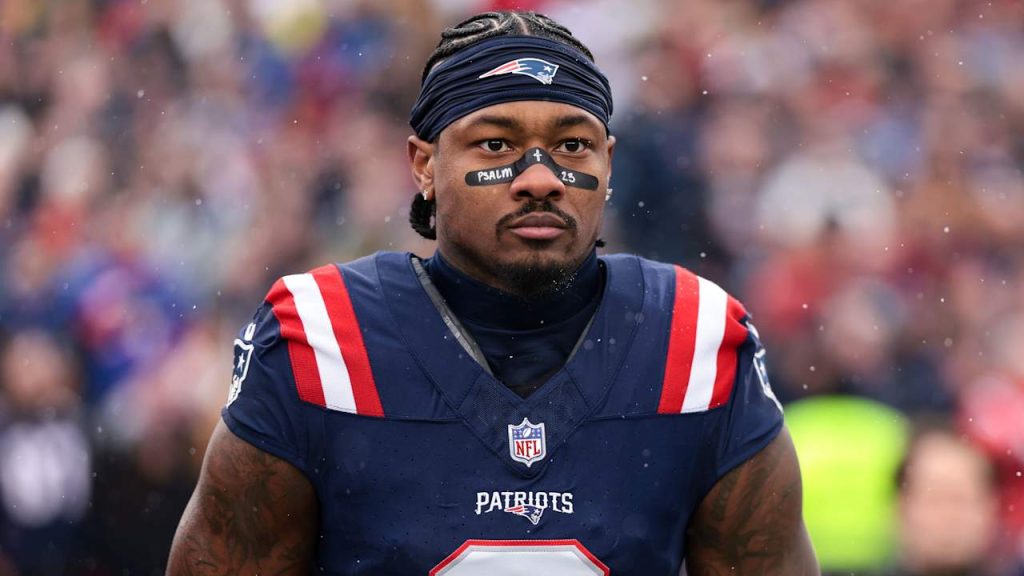 NFL player Stefon Diggs faces felony strangulation charge