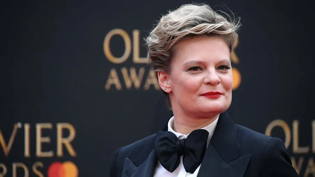 Martha Plimpton Net Worth