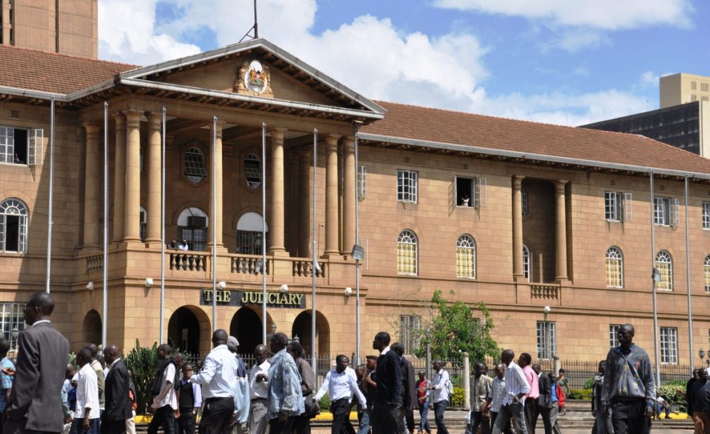 Six Apply for Supreme Court Judge Position