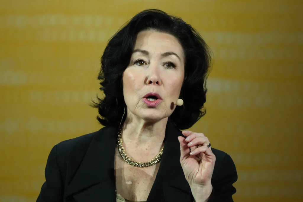 What is Safra Catz Net Worth? What is Safra Catz Net Worth?