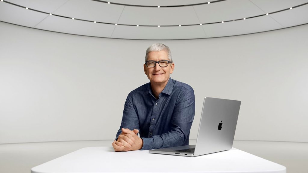 Tim Cook Siblings: All About Gerald and Michael Cook