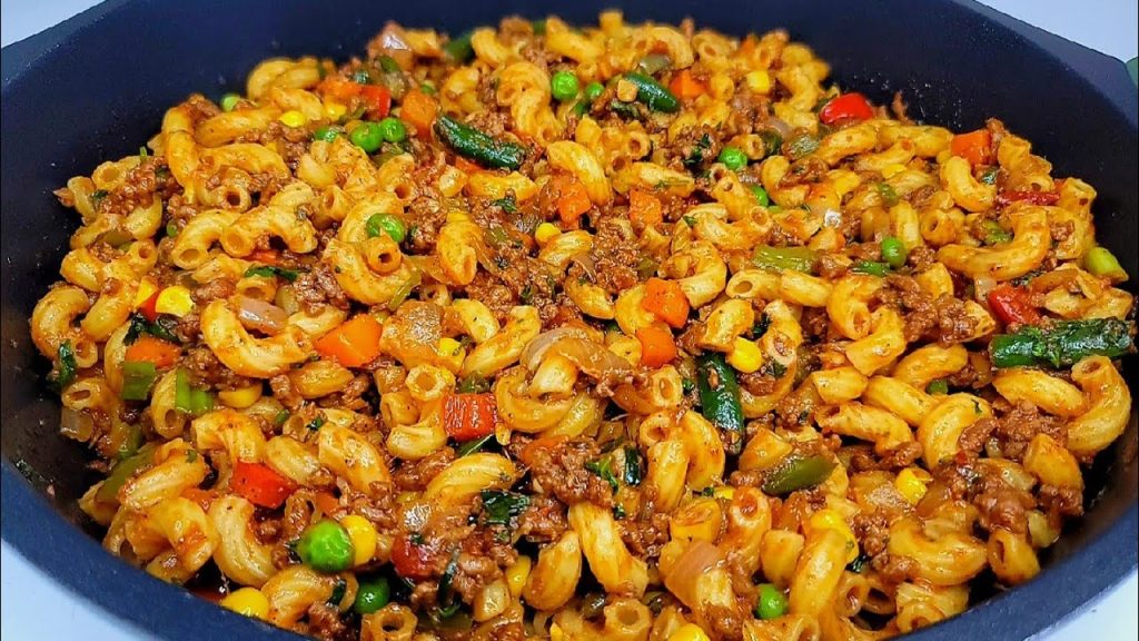 How to Make Macaroni and Mince How to Make Macaroni and Mince
