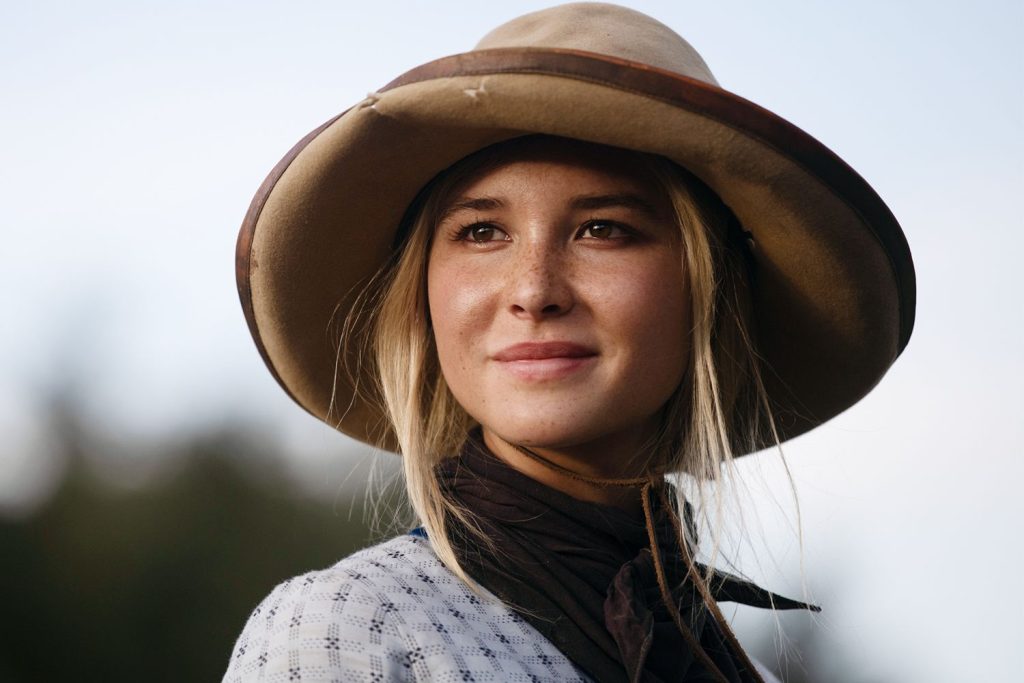 Isabel May Net Worth