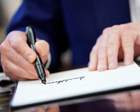 Trump’s signature to appear on US dollars in first for sitting president