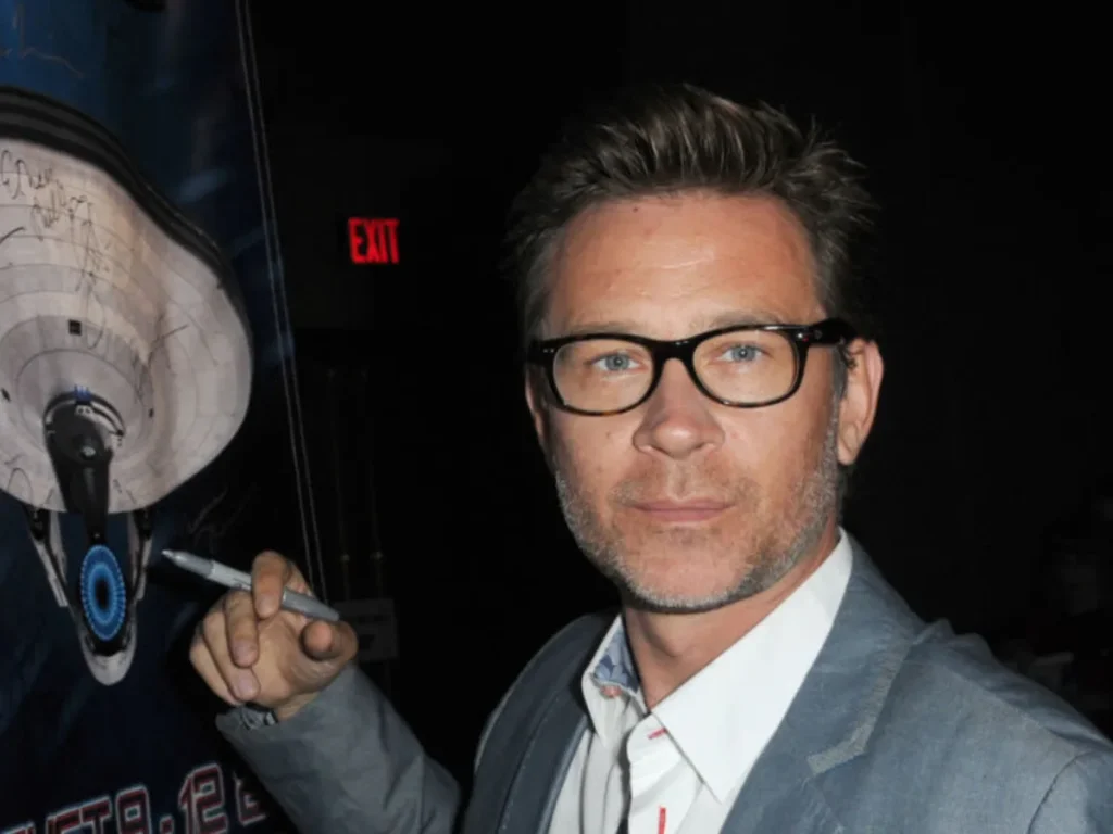What Is Connor Trinneer Net Worth and Salary?