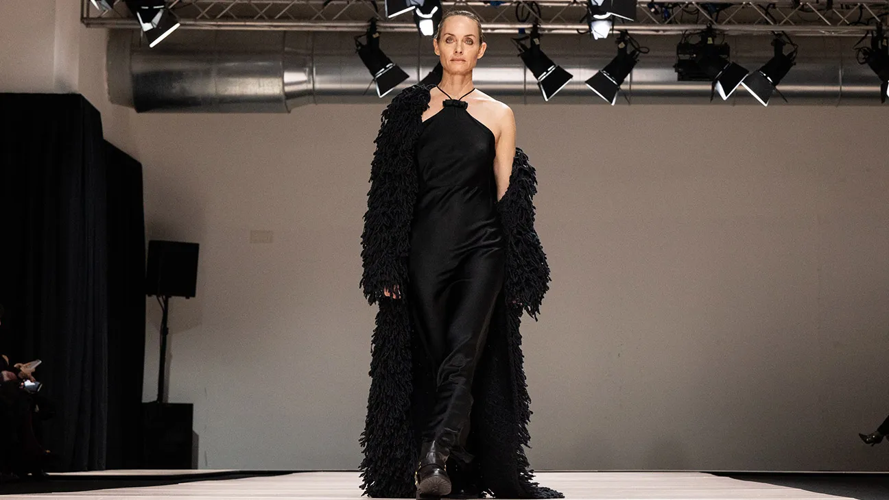 Amber Valletta Net Worth