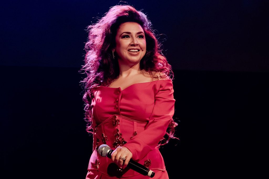 Aundrea Fimbres Net Worth