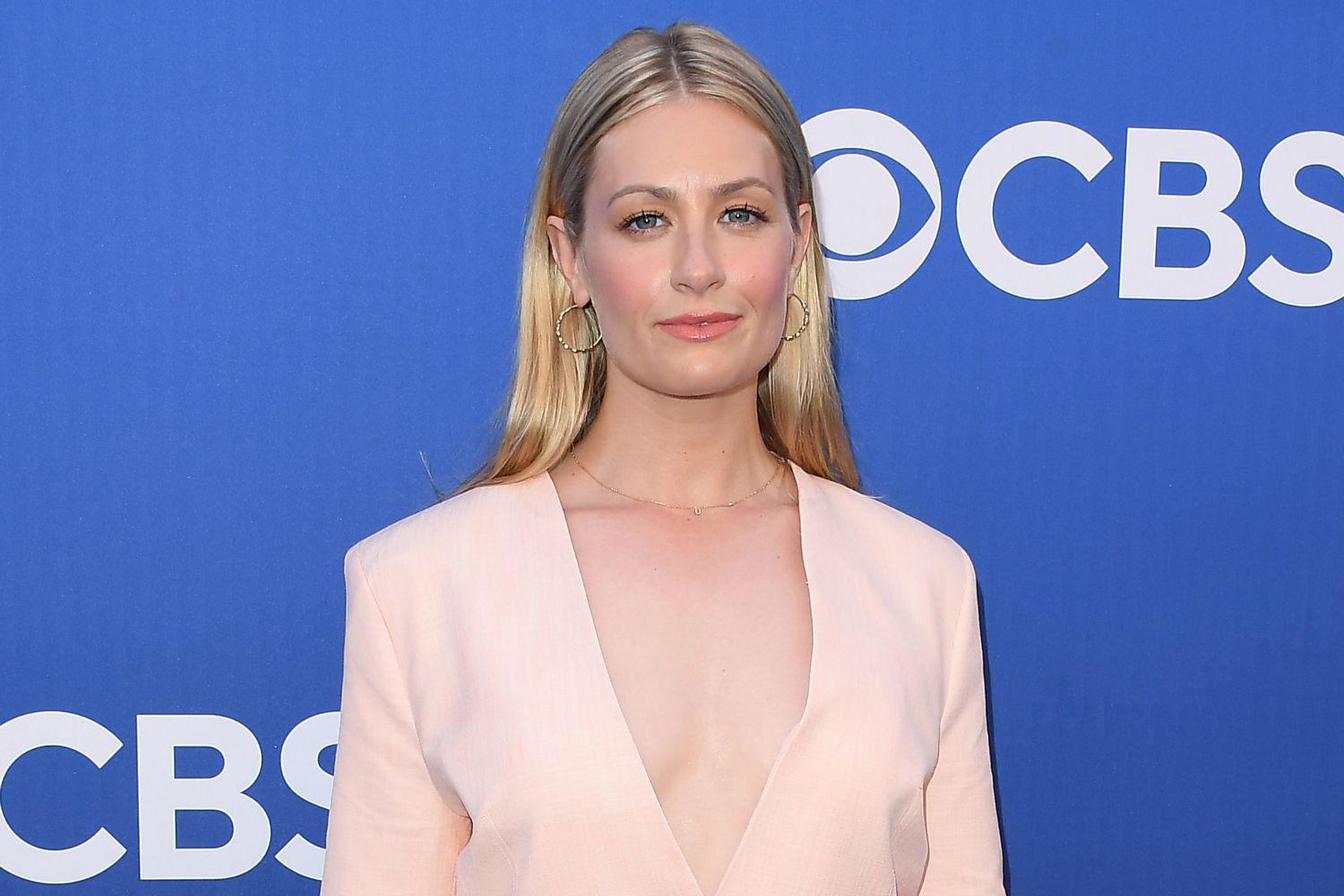 Beth Behrs Net Worth